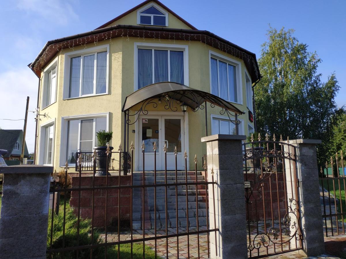 Guest House Na Sovetskoy Lepel Esterno foto